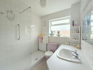 Photo 13- click for photo gallery